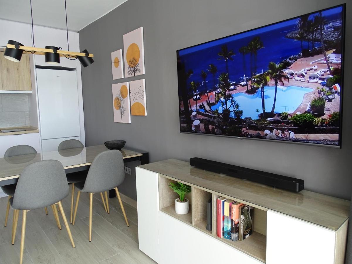 Las Americas Luxury Low-Cost Apartment With Terrace & Views ปลายาเดลาสอเมริกาส ภายนอก รูปภาพ
