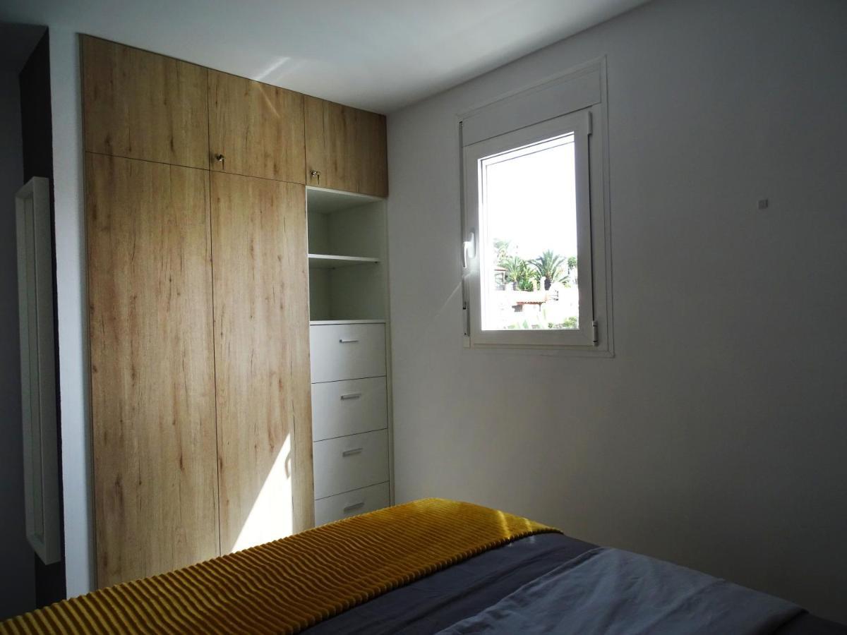 Las Americas Luxury Low-Cost Apartment With Terrace & Views ปลายาเดลาสอเมริกาส ภายนอก รูปภาพ