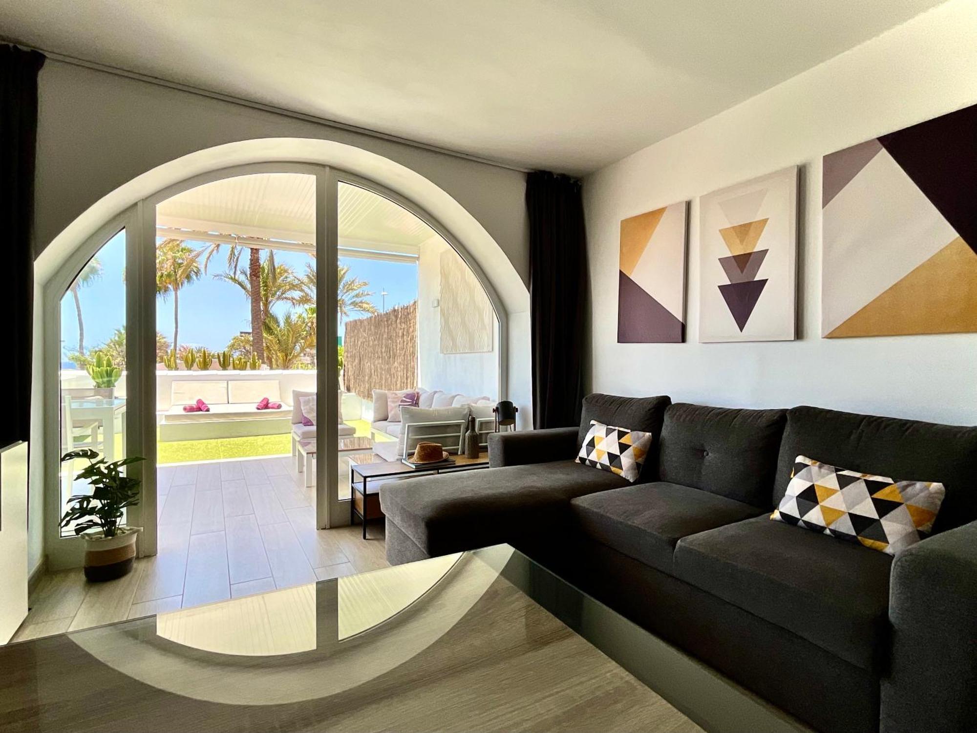 Las Americas Luxury Low-Cost Apartment With Terrace & Views ปลายาเดลาสอเมริกาส ภายนอก รูปภาพ