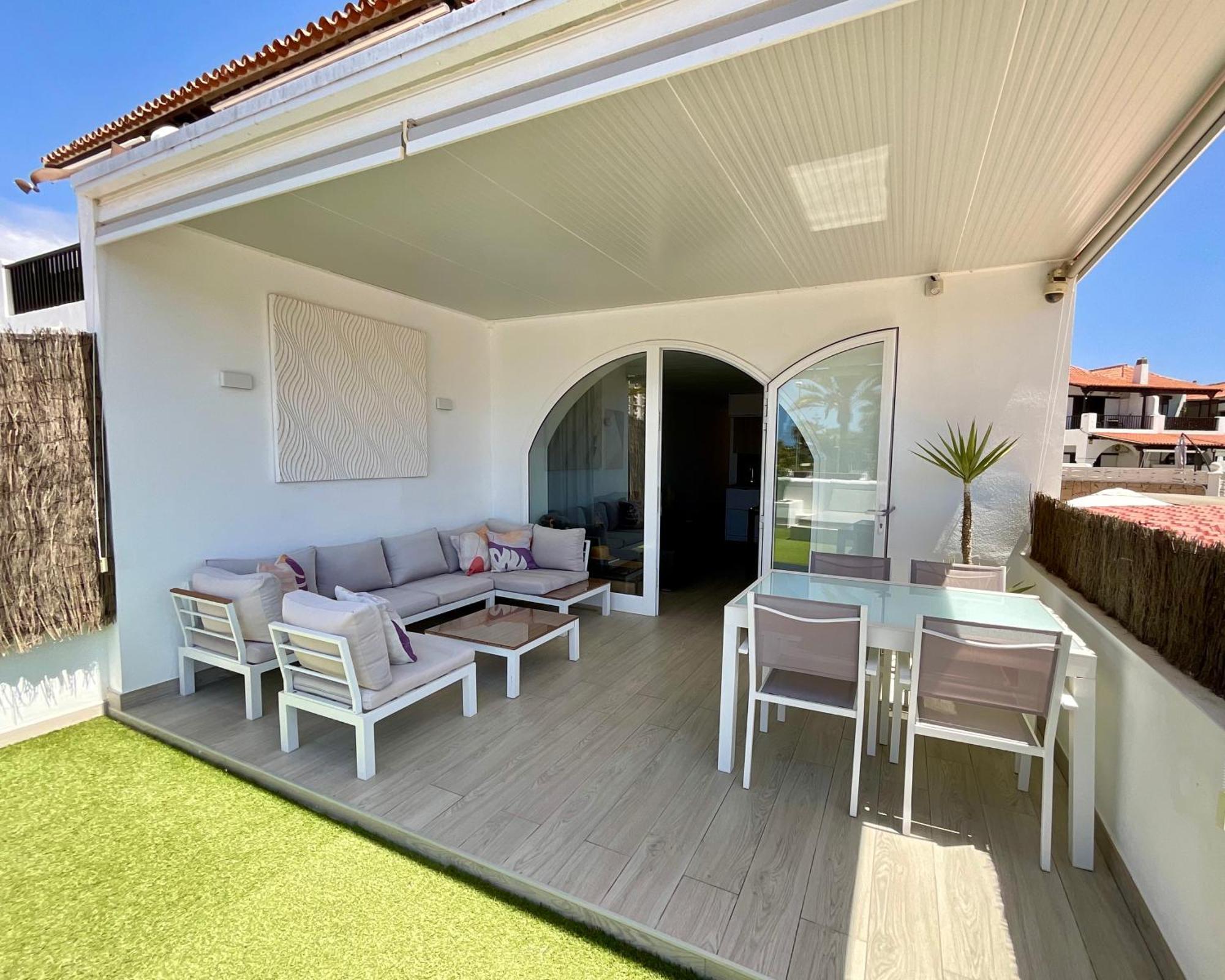Las Americas Luxury Low-Cost Apartment With Terrace & Views ปลายาเดลาสอเมริกาส ภายนอก รูปภาพ