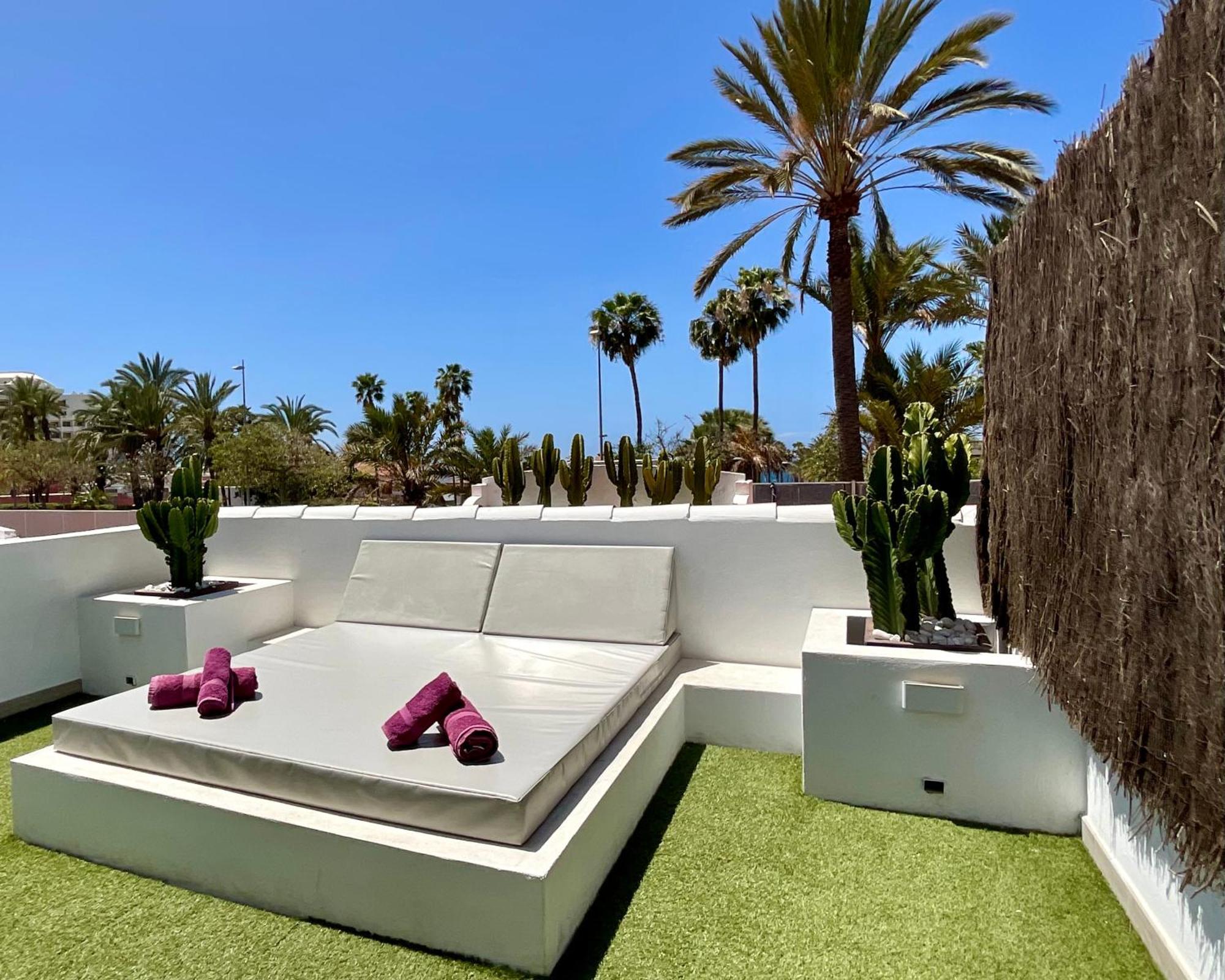 Las Americas Luxury Low-Cost Apartment With Terrace & Views ปลายาเดลาสอเมริกาส ภายนอก รูปภาพ